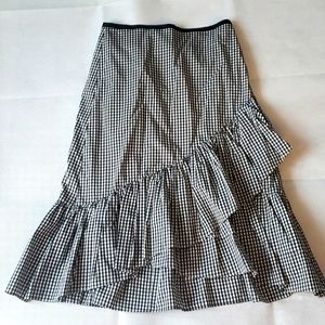 Ann Taylor black and white checkered ruffled skirt